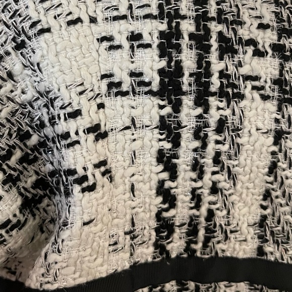 Arden B Tweed Blazer Jacket. - Picture 2 of 8